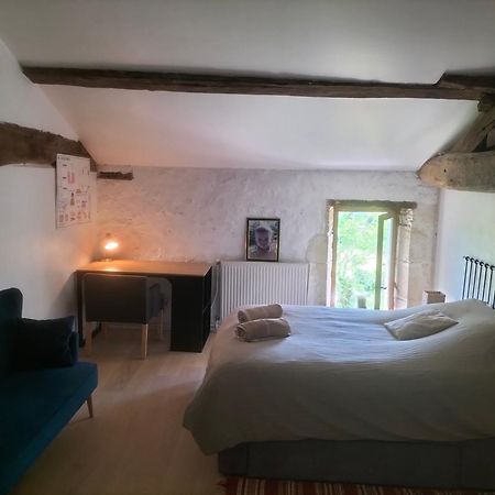 Chambres 2 Personnes Dans Notre Maison Girondine Saint-Martin-de-Lerm Quarto foto