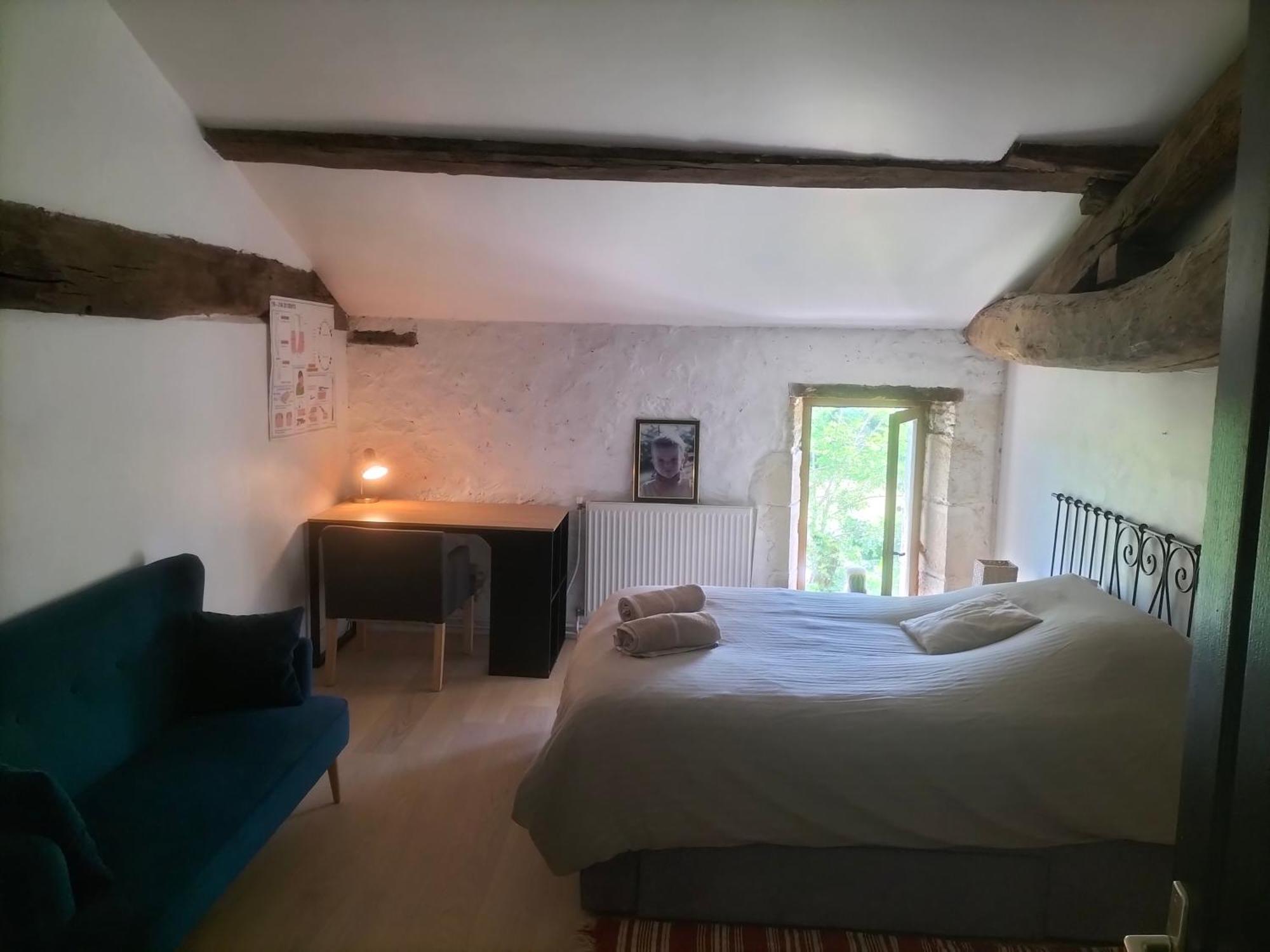 Chambres 2 Personnes Dans Notre Maison Girondine Saint-Martin-de-Lerm Quarto foto